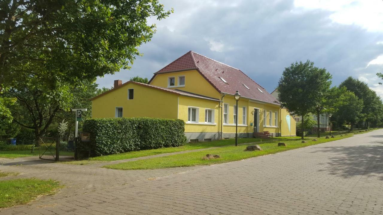 Sommergutshaus Ferienwohnungen Netzeband Bagian luar foto